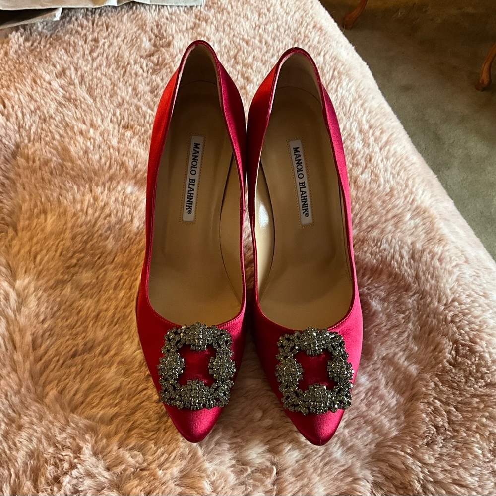Manolo Blahnik Red Hangisi NEW